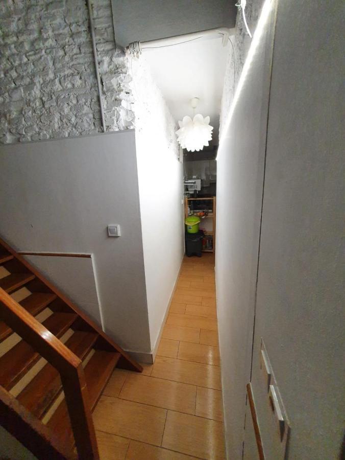 Airbhouse Private Rooms & Apartments Sevilla Exterior foto
