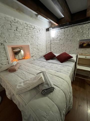 Airbhouse Private Rooms & Apartments Sevilla Zimmer foto